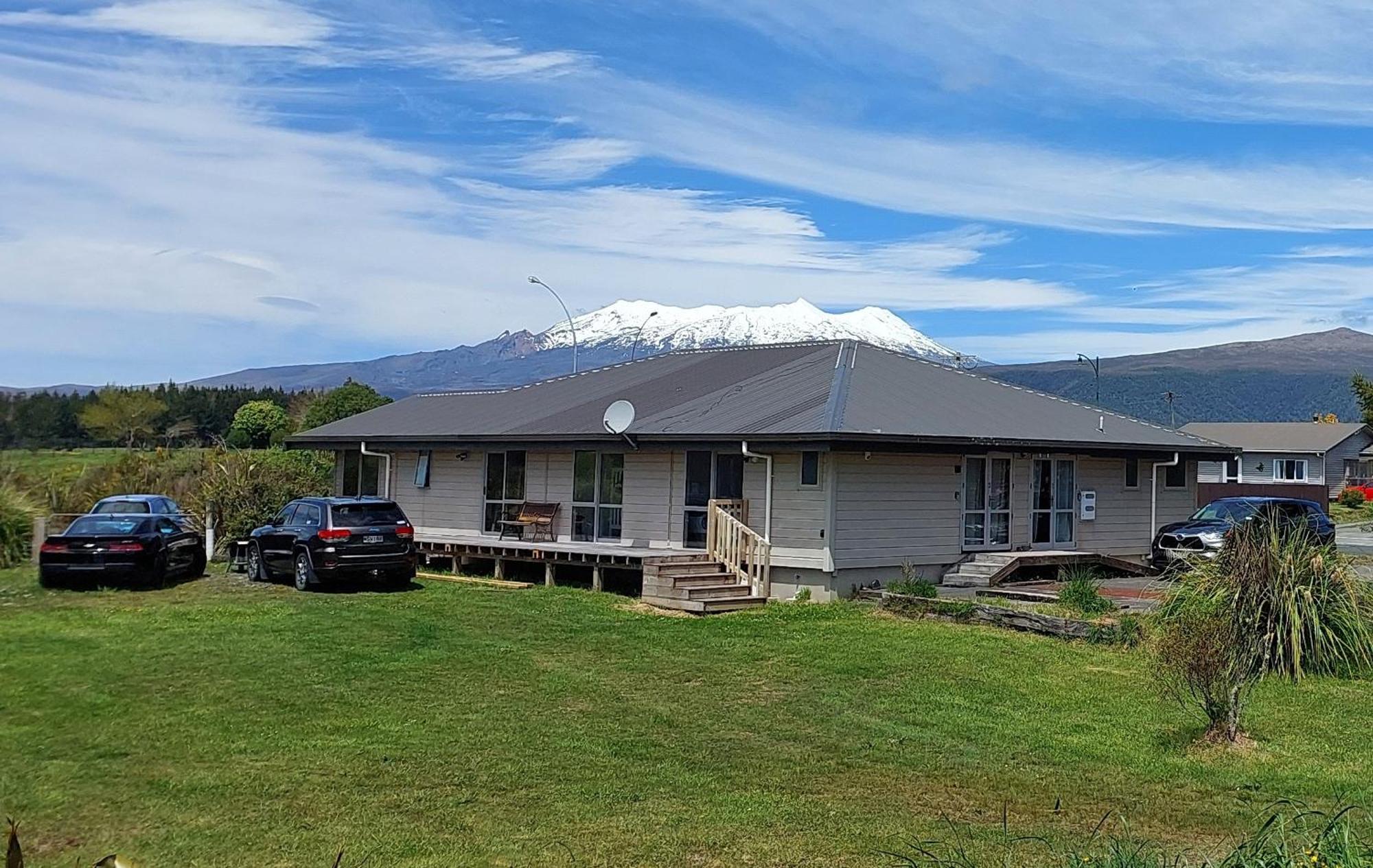 ナショナル・パークTongariro Estateアパートメント エクステリア 写真